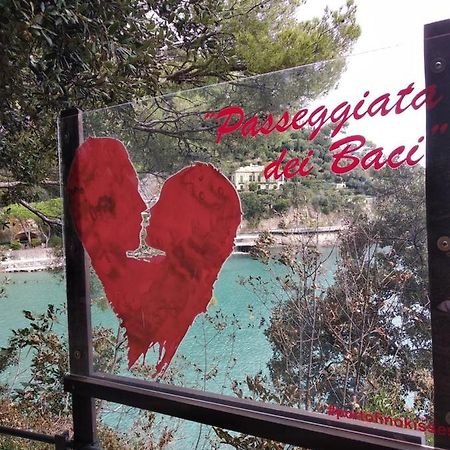 La Casetta - Near The Sea & Free Parking Rapallo Exterior photo